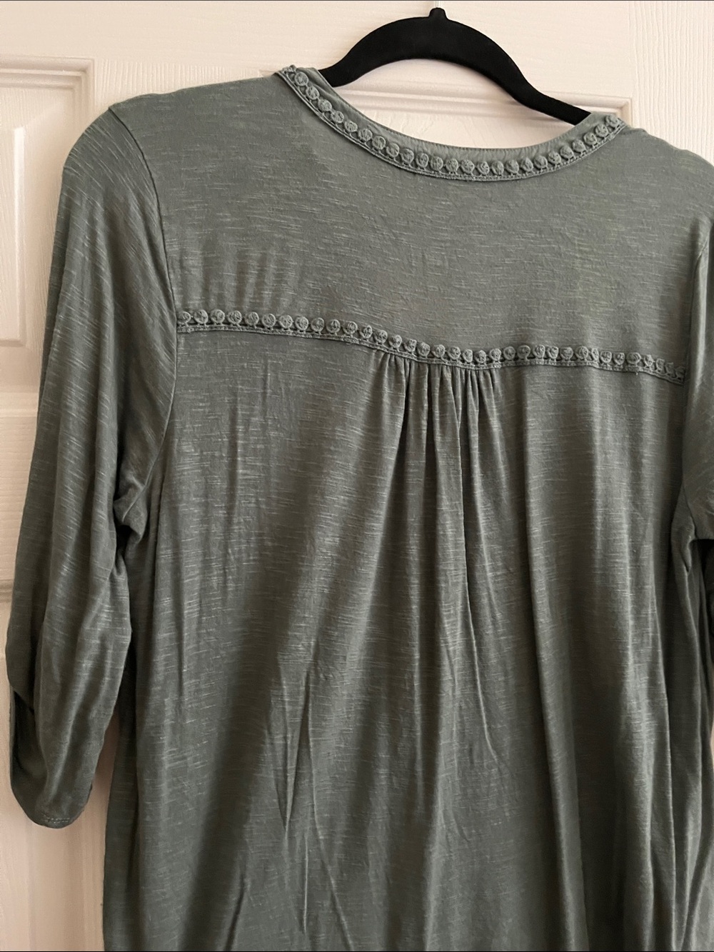 Democracy Olive Green Embroidered Button-Front Henley Blouse - Picture 4 of 7